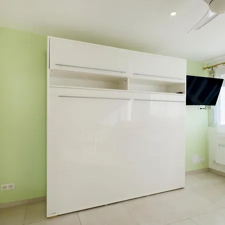 Marina Baie Des Anges